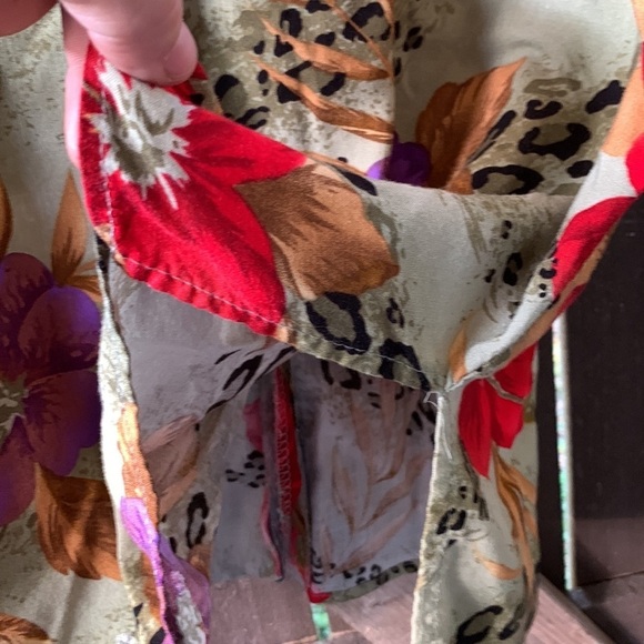 90s Vintage Leopard Tropical Floral Button Up Sleeveless Top Size Medium/Large - Picture 8 of 15